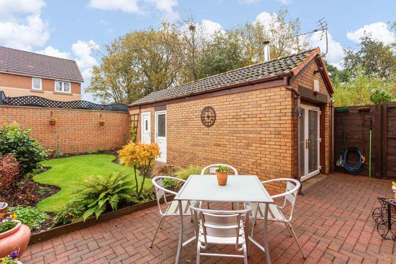 Woodville Court, Broxburn 4 bed semidetached house £245,000