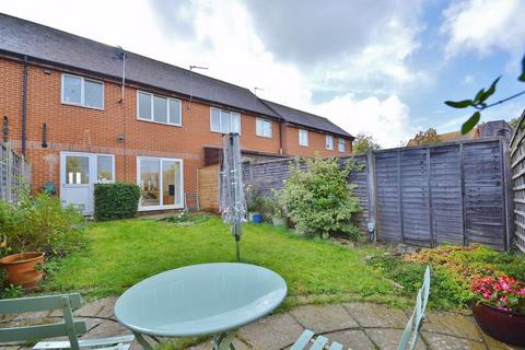 3 Abingdon Close, Thame, OX9 3GB