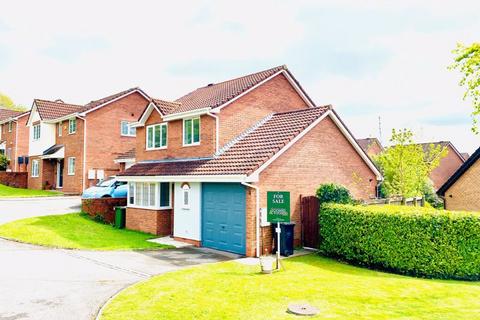 3 bedroom detached house for sale, Claudius Way, Lydney GL15