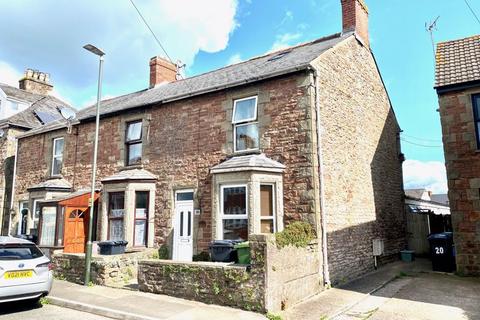6 bedroom end of terrace house for sale, Victoria Road, Lydney GL15