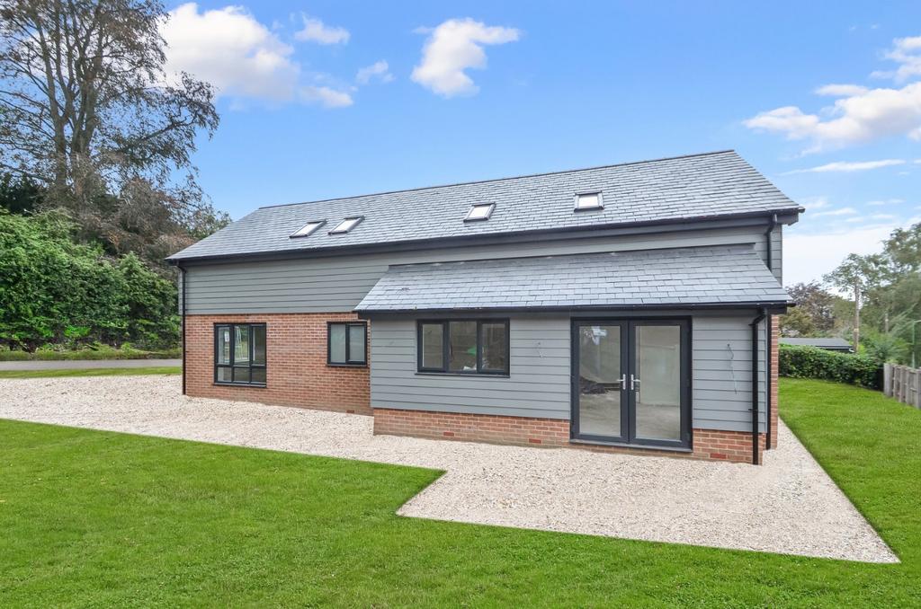 Bury St. Edmunds, Suffolk 3 bed detached house for sale £745,000
