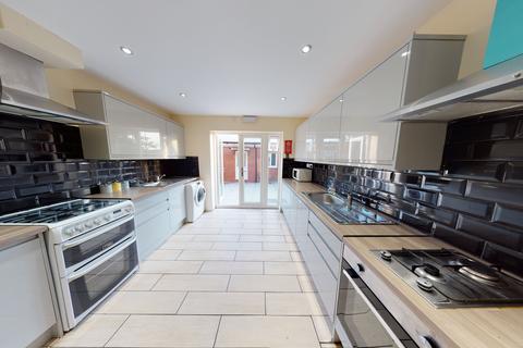 7 bedroom house to rent, Charter Avenue, Coventry, Canley