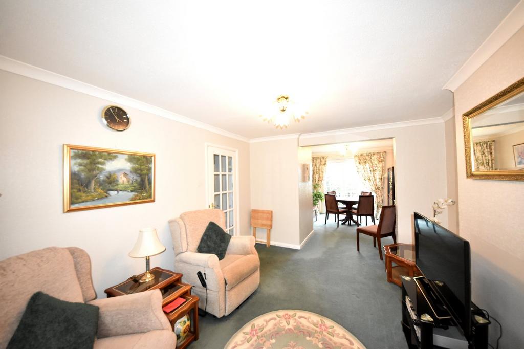 Living &amp; Dining Room