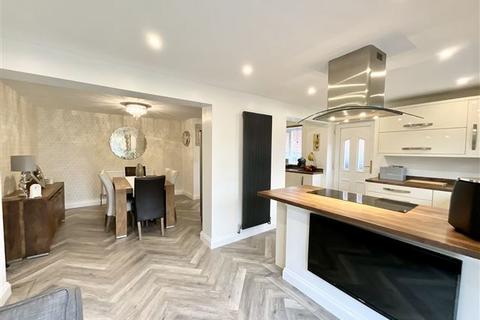 42 Medlock Drive, Sheffield, S13 9BB