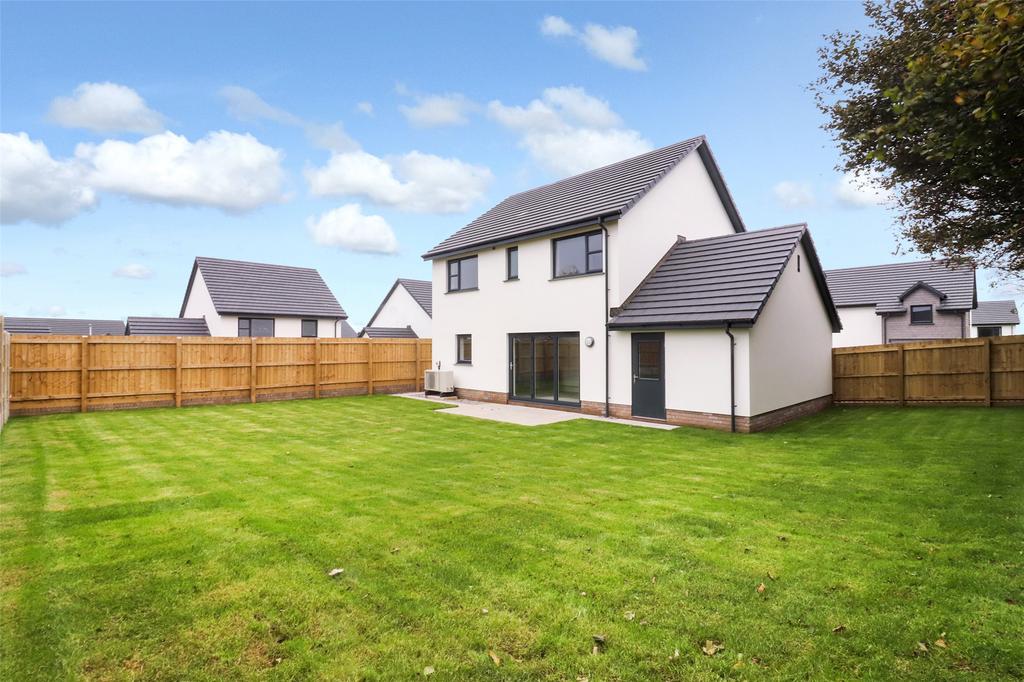 Lower Abbots, Buckland Brewer, Bideford, Devon, EX39 4 bed detached