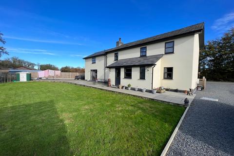 4 bedroom detached house for sale, Cross Inn , Llanon, SY23