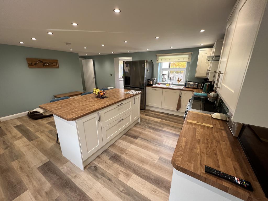 Open Plan Kitchen/Dining Room