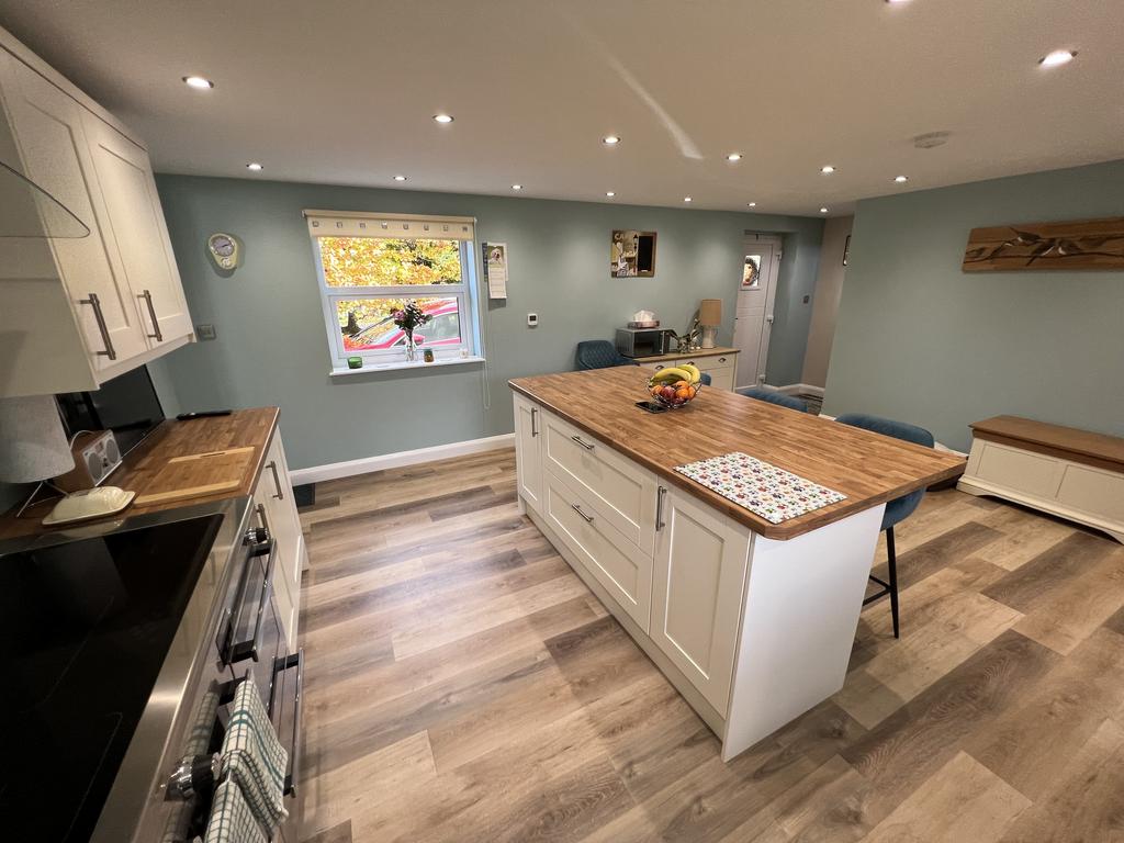 Open Plan Kitchen/Dining Room