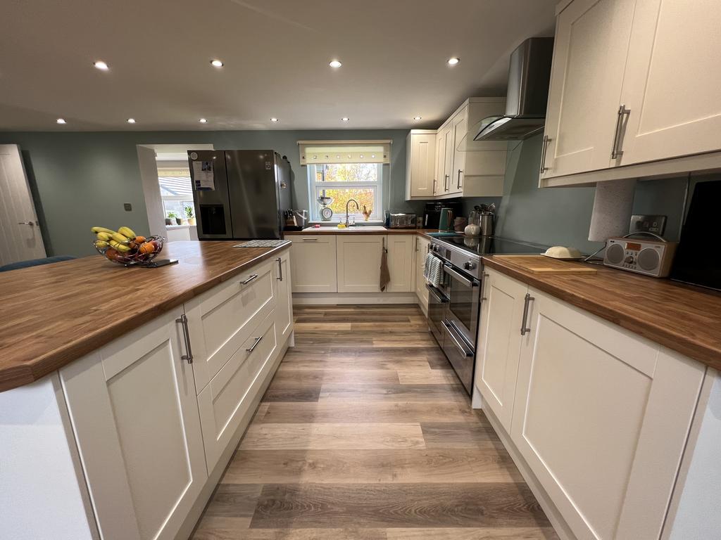 Open Plan Kitchen/Dining Room