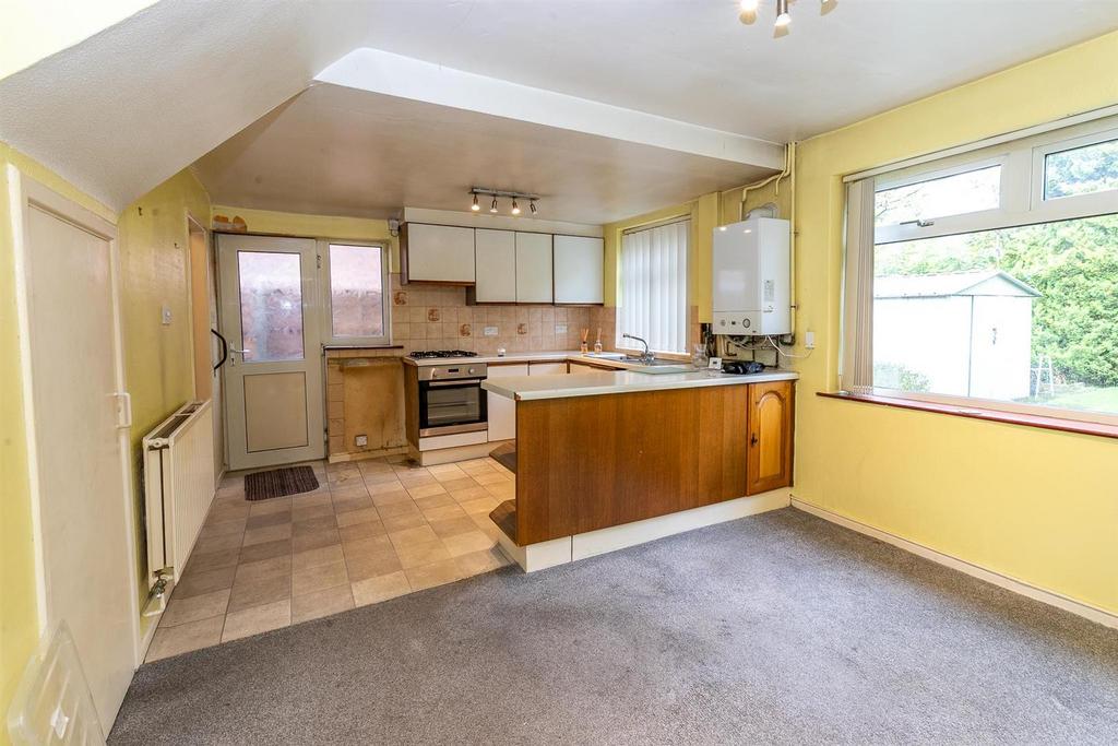 Buckfast Road, Sale 3 bed semidetached house for sale £365,000