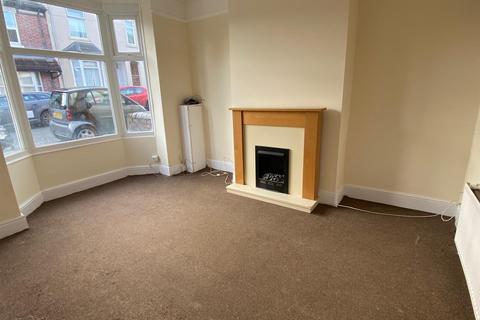 12 Rayleigh Road, Wolverhampton, WV3 0AP