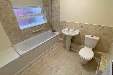 12 Rayleigh Road, Wolverhampton, WV3 0AP