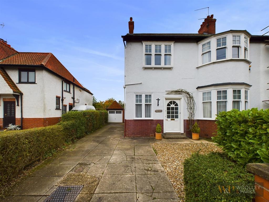 St. Johns Road, Driffield 5 bed semidetached house £475,000