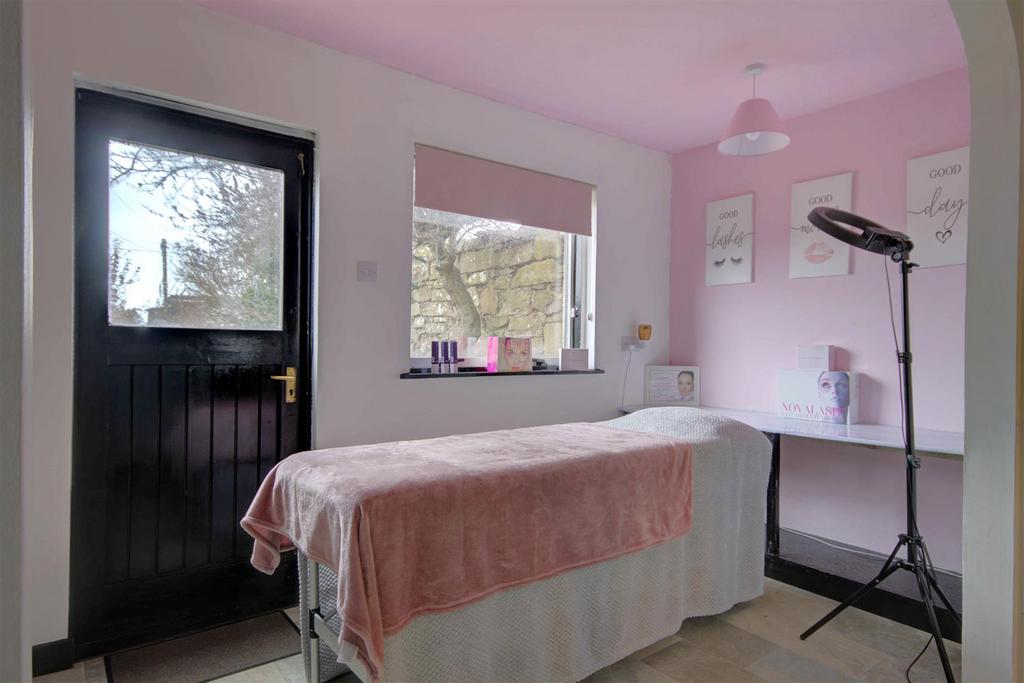 Treatment room 2