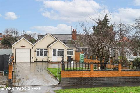 3 bedroom semi-detached bungalow for sale, Stortford Road, Hoddesdon EN11