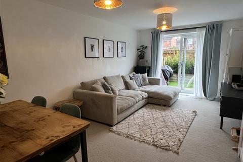 42, Phoenix Court Burnthouse Lane, Exeter, EX2 6FW
