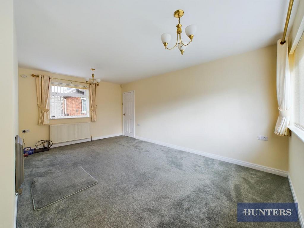 Wharfedale, Filey 2 bed detached bungalow for sale £300,000