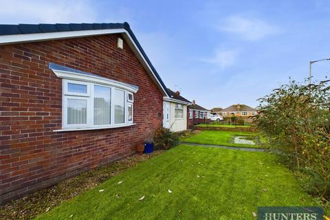 2 bedroom detached bungalow for sale, Wharfedale, Filey