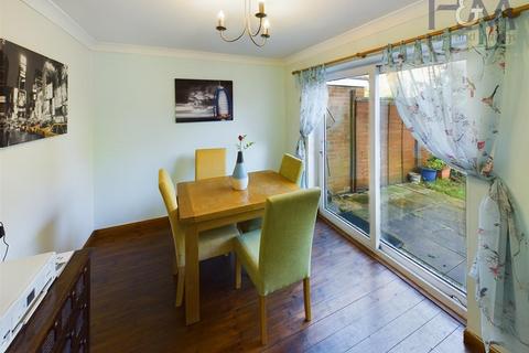 10 Russell Close, Stevenage, SG2 8PB