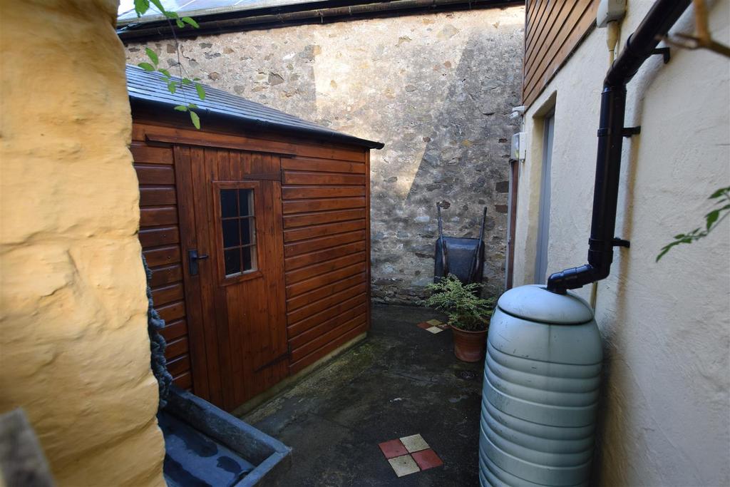 Outdoor Storage Shed