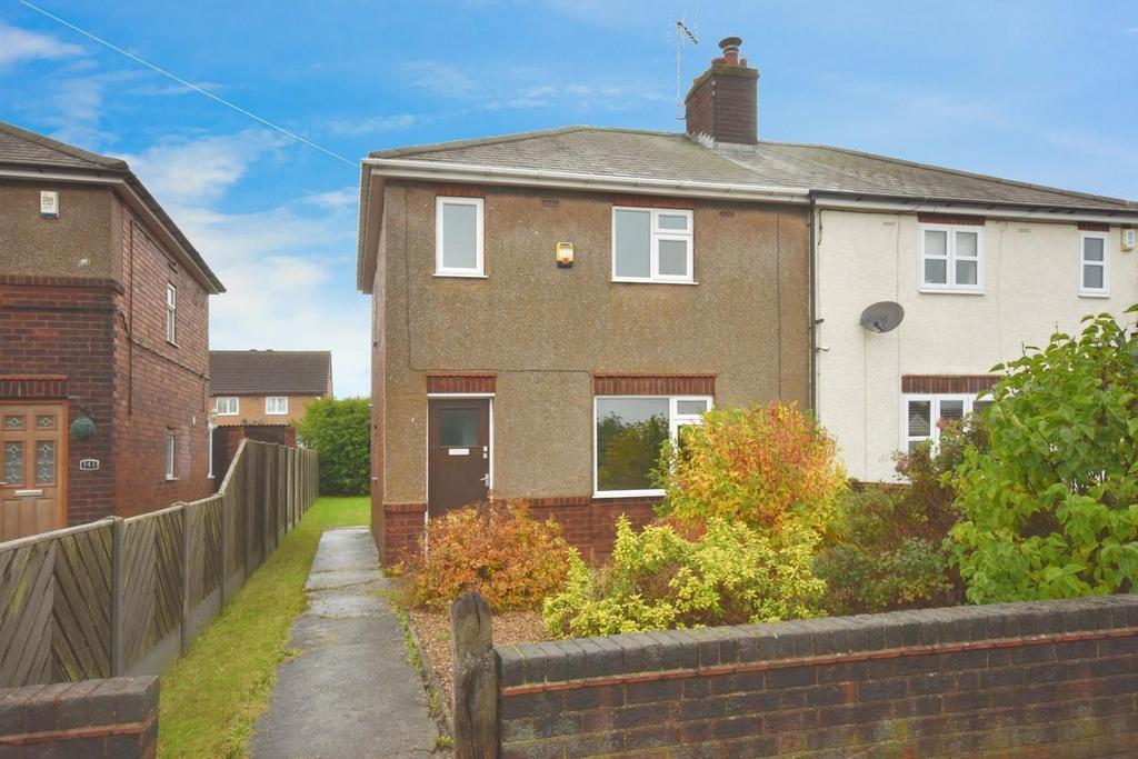 Boughton Lane, Clowne, Chesterfield, S43 4QW 3 bed semidetached house for sale £130,000