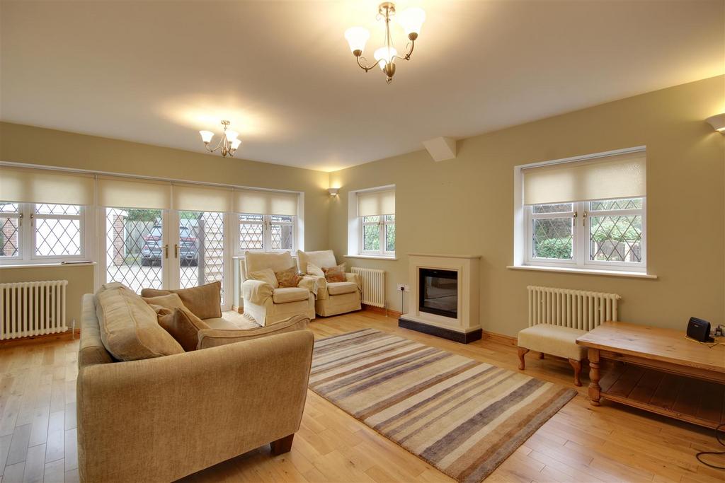 Lounge Area