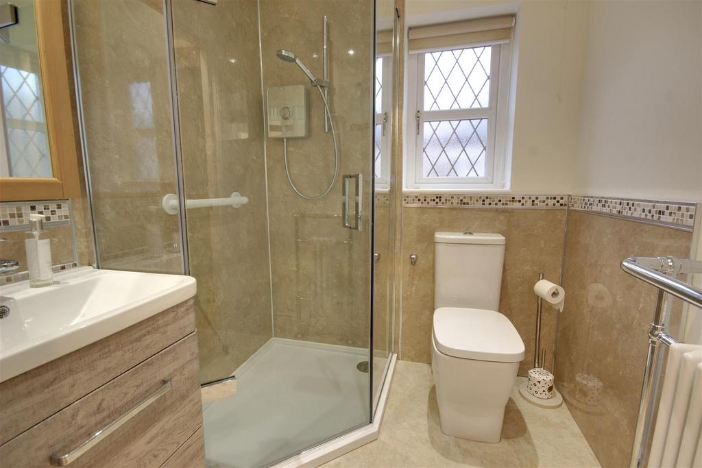 Stylish En-Suite