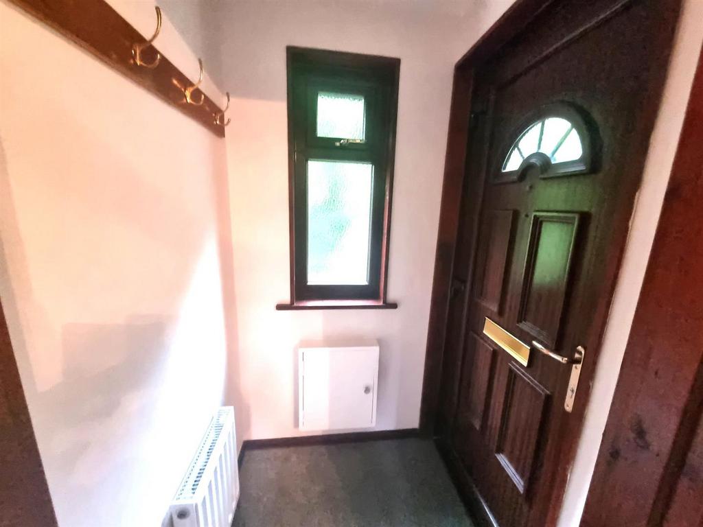 Internal porchway