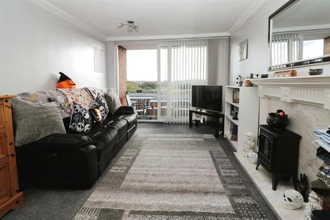 1 bedroom flat for sale, Doncaster Road, Clifton, Rotherham