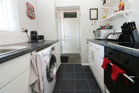 1 bedroom flat for sale, Doncaster Road, Clifton, Rotherham