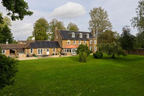 6 bedroom detached house for sale, Montgomery House, Montgomery Square, Driffield