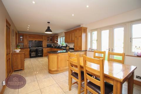 4 bedroom detached house for sale - Church Hill, Kimberley, Nottingham, NG16