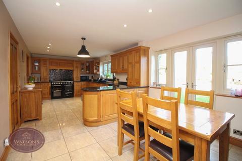 4 bedroom detached house for sale, Church Hill, Kimberley, Nottingham, NG16