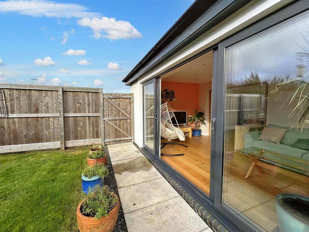 Bi Folds 1 x.jpg