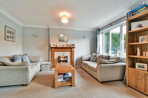 30 Carron Crescent, York, YO24 2XY