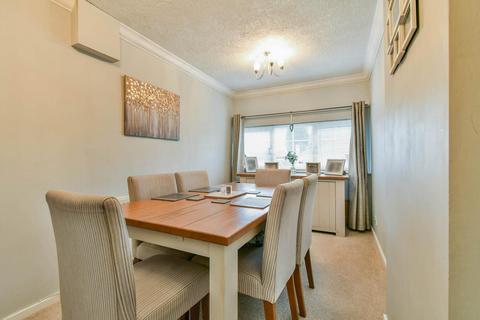 30 Carron Crescent, York, YO24 2XY
