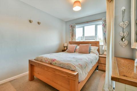 30 Carron Crescent, York, YO24 2XY
