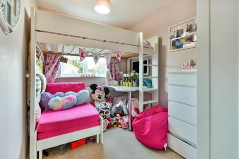 30 Carron Crescent, York, YO24 2XY
