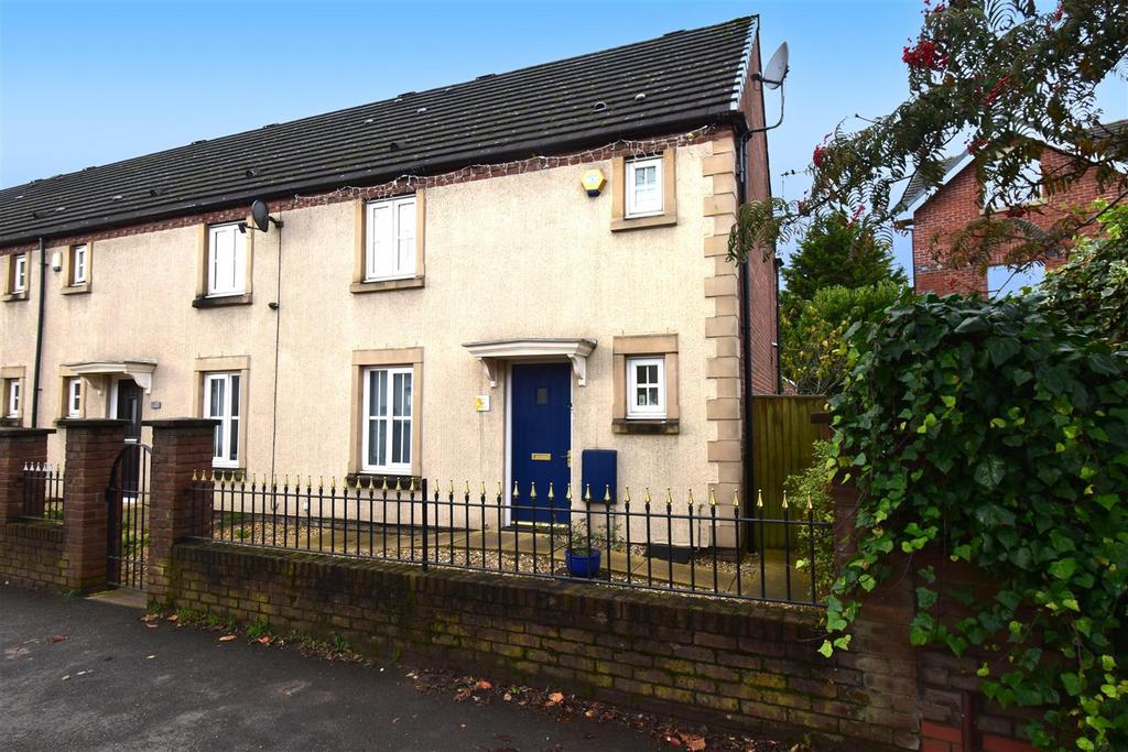 Church Street, Westhoughton, Bolton 3 bed end of terrace house for sale