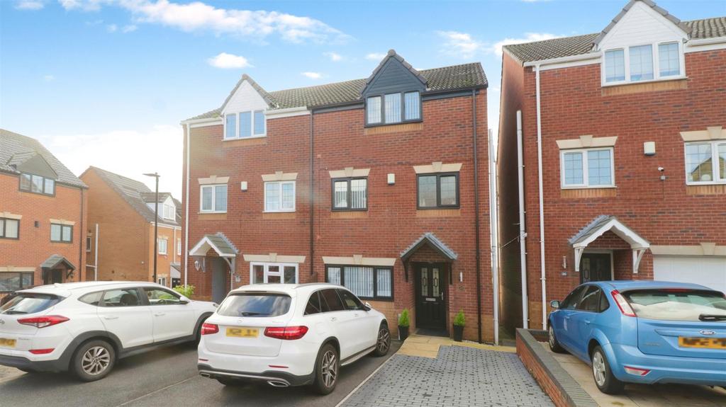 West View Road, Mexborough 3 bed semidetached house for sale £195,000
