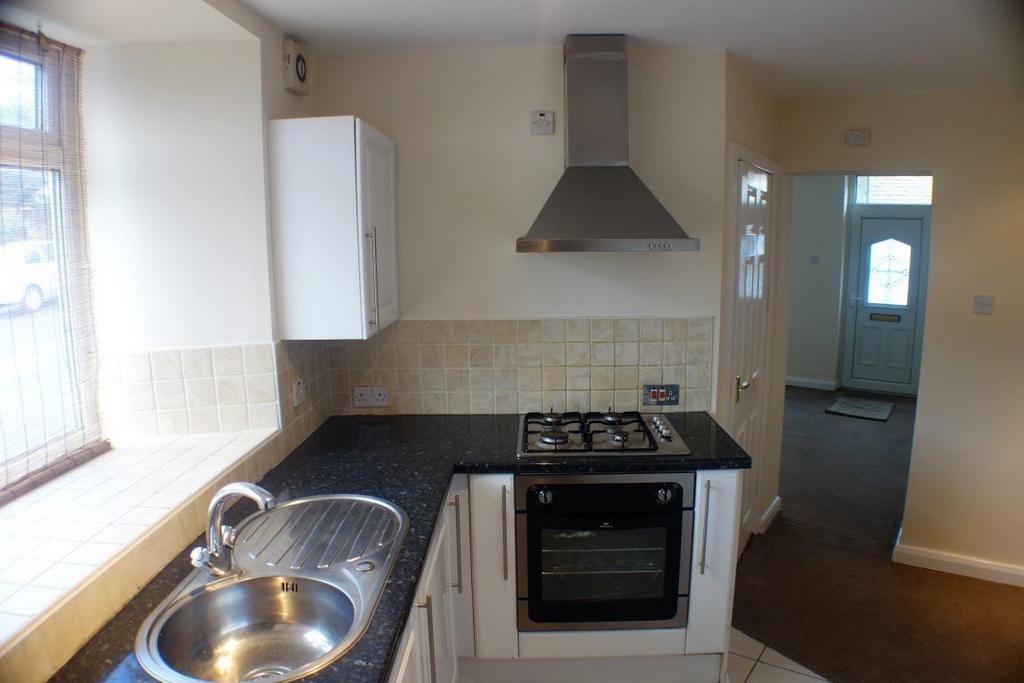 Bury Road, Edenfield, Bury, BL0 0ET 1 bed apartment to rent £600 pcm