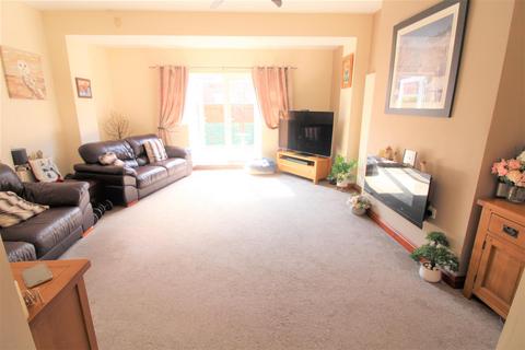 27 Council Road, Ashington, NE63 8RZ