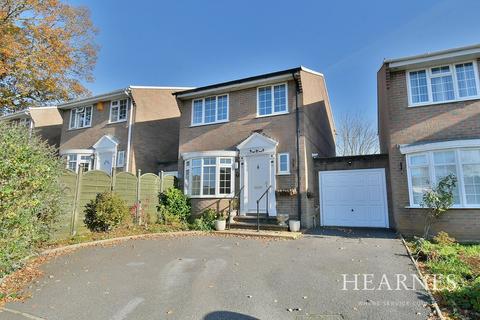 3 bedroom detached house for sale, Laburnum Close, Ferndown, BH22