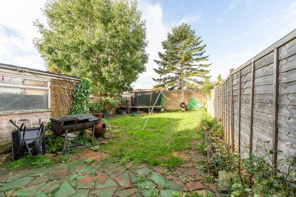 St Marks Road, Worle, WestonSuperMare, BS22 3 bed semidetached house