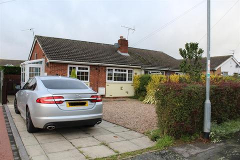 2 bedroom semi-detached bungalow for sale, Hawthorne Drive, Holme-On-Spalding-Moor, York