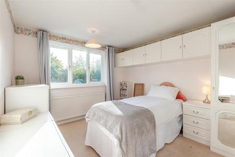 1 Banff Close, Oakham, LE15 6JJ
