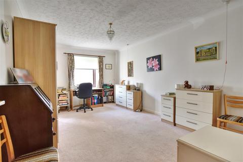 1 bedroom retirement property for sale, Marina, Bexhill-On-Sea