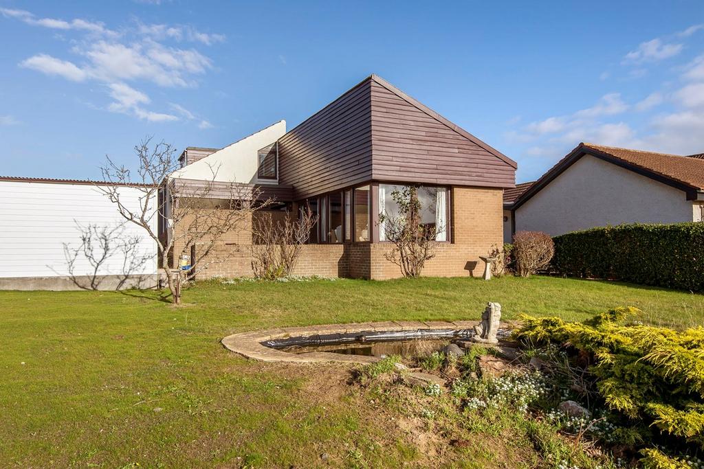 Baird Place, Elie, KY9 4 bed detached house for sale £500,000