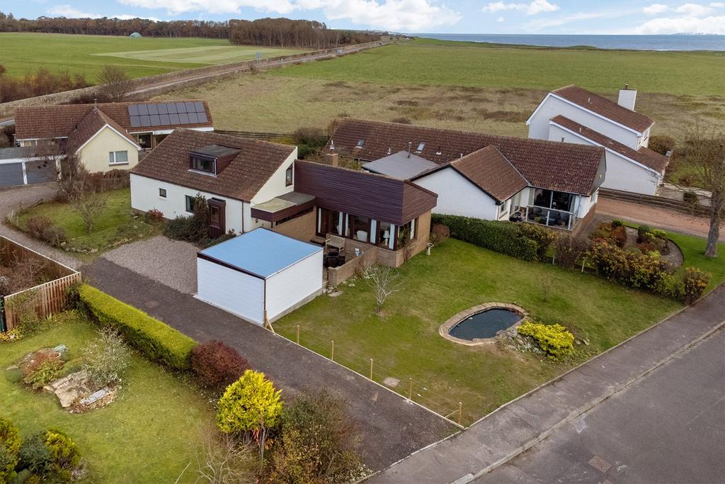 Baird Place, Elie, KY9 4 bed detached house for sale £500,000