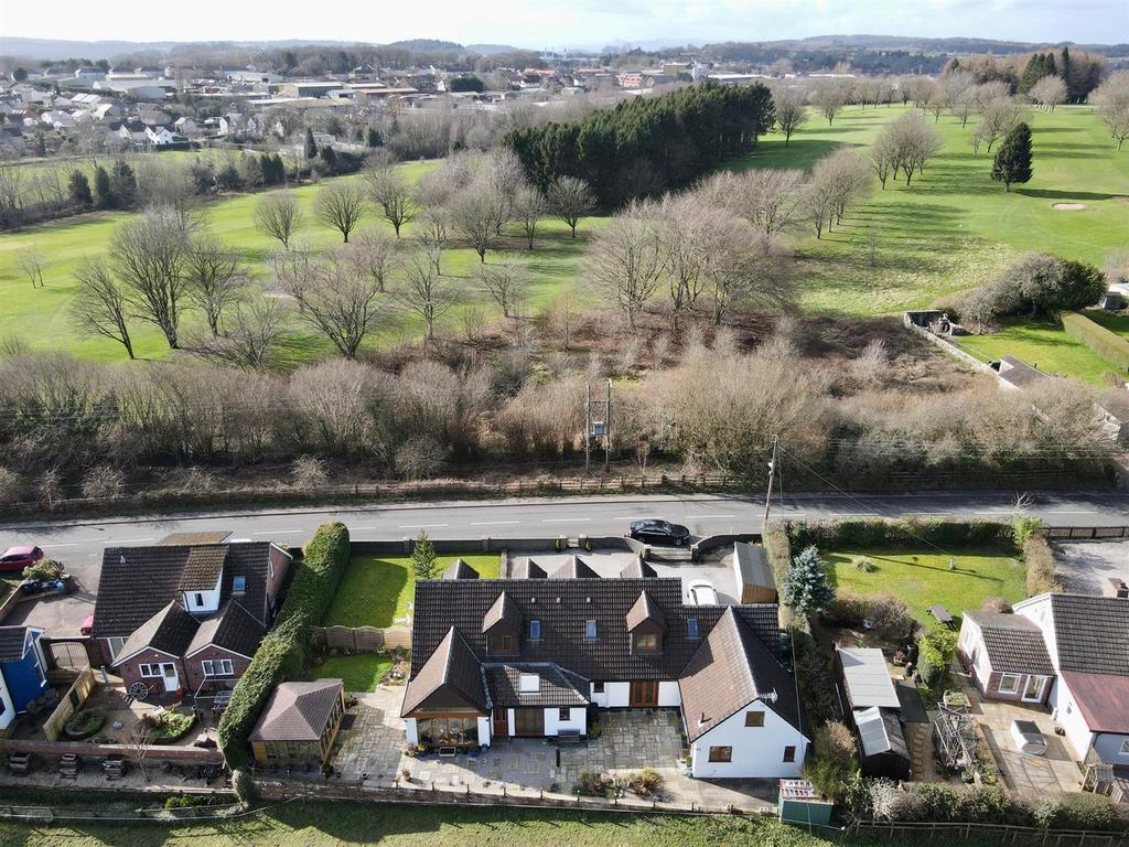 Palmers Flat, Coleford With ONE Bedroom ANNEXE 5 bed detached house